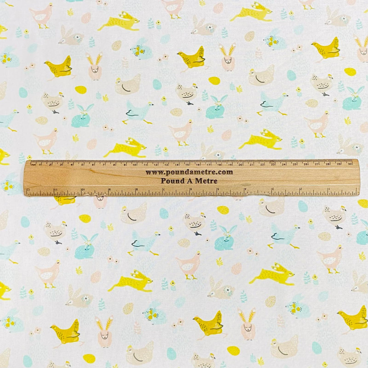 Pound A Metre Per Metre Per Metre Beautiful Digitally Printed 100% Cotton- 45" Wide (Deal 11) (Cotton-Deal)