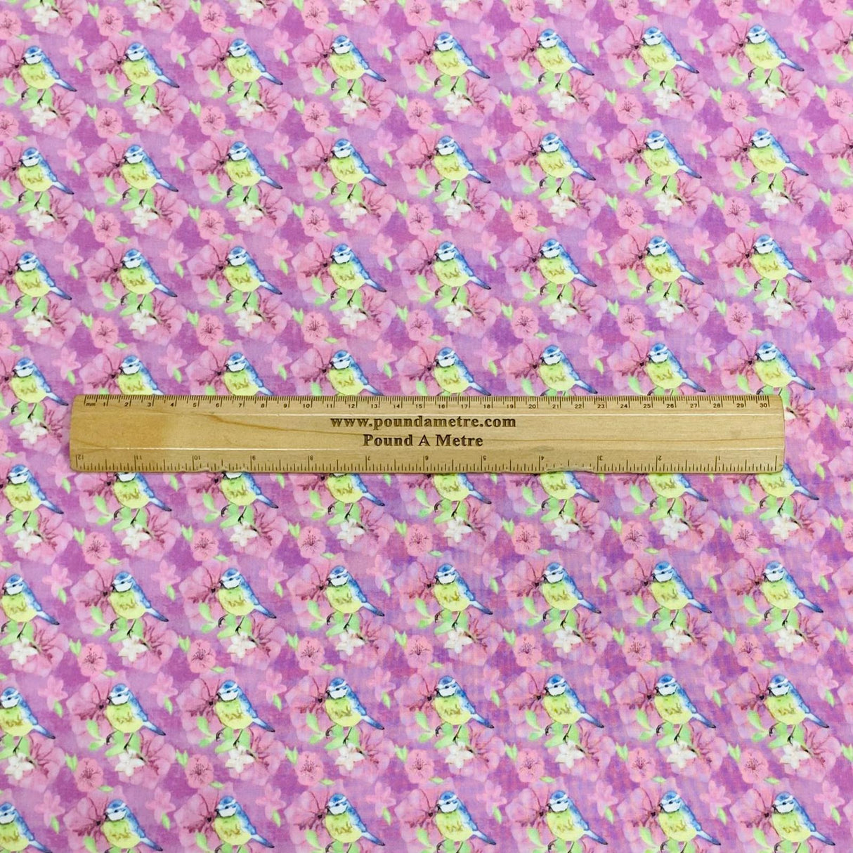 Pound A Metre Per Metre Per Metre Beautiful Digitally Printed 100% Cotton- 45" Wide (Deal 13) (Cotton-Deal)