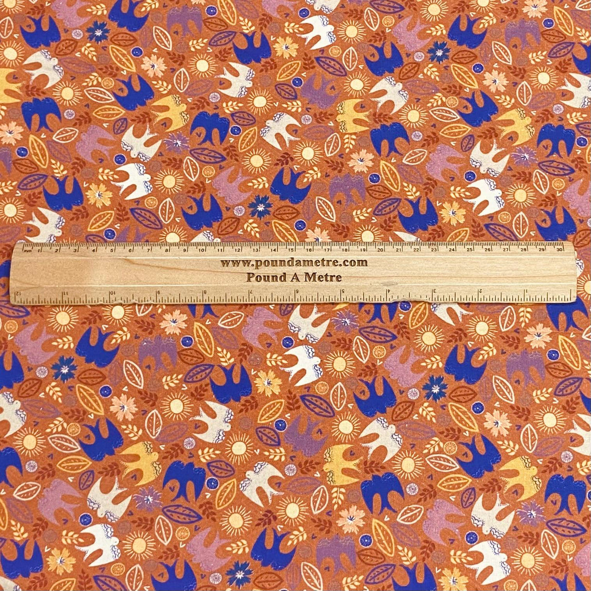 Pound A Metre Per Metre Per Metre Beautiful Digitally Printed 100% Cotton- 45" Wide (Deal 55) (Cotton-Deal)