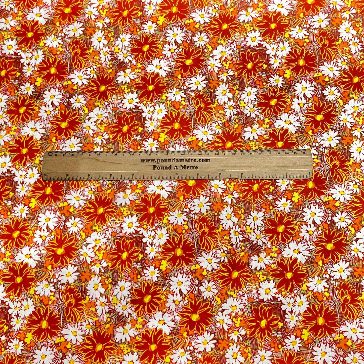 Pound A Metre Per Metre Per Metre Beautiful Digitally Printed 100% Cotton- 45" Wide (Deal 6) (Cotton-Deal)