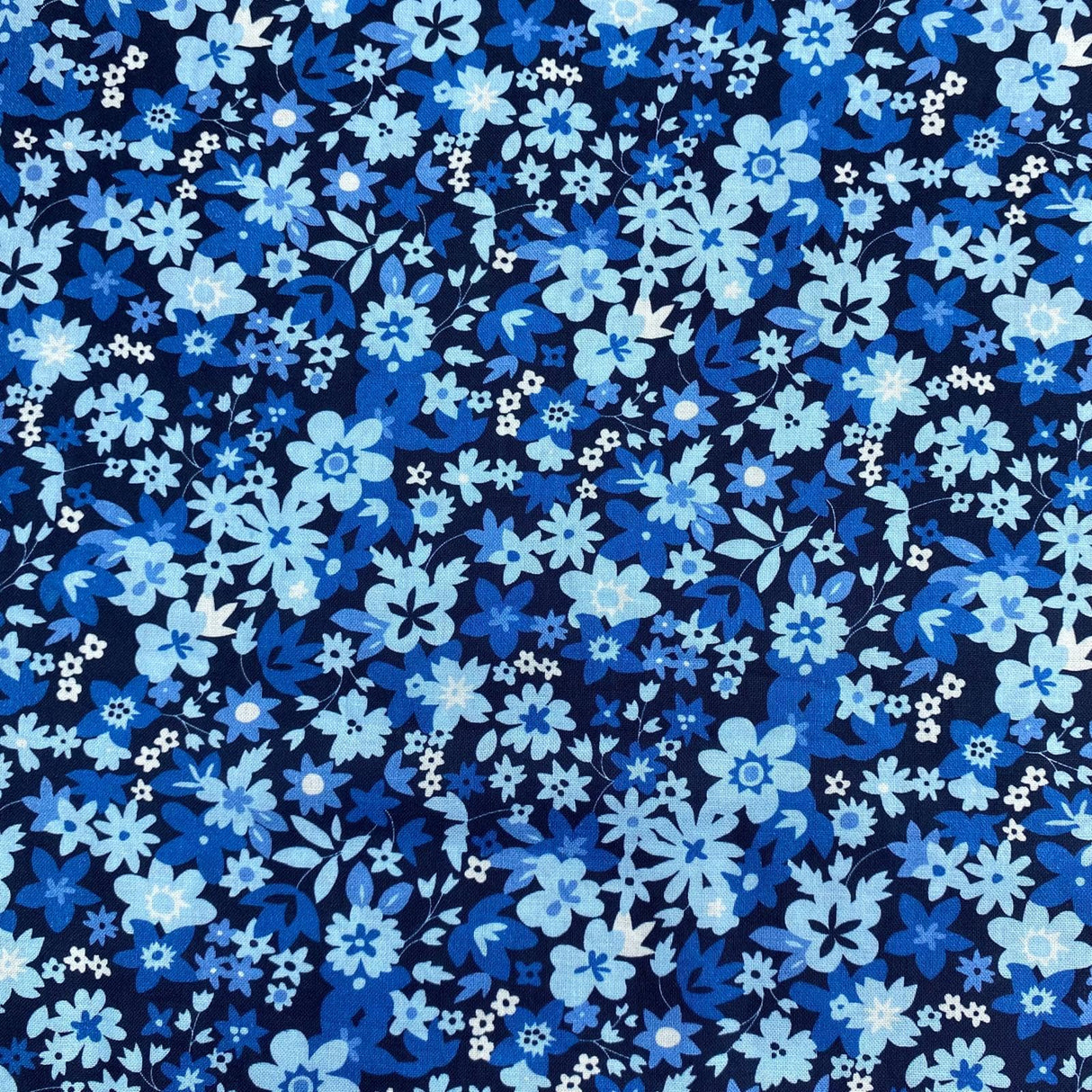 Pound A Metre Per Metre Per Metre Beautiful Digitally Printed 100% Cotton- 45" Wide (Deal 8) (Cotton-Deal)