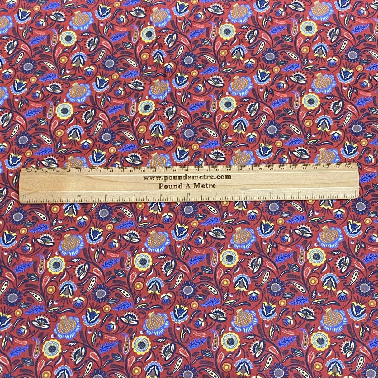 Pound A Metre Per Metre Per Metre Beautiful Digitally Printed 100% Cotton- 45" Wide (Flower Garden) (Cotton-Deal)