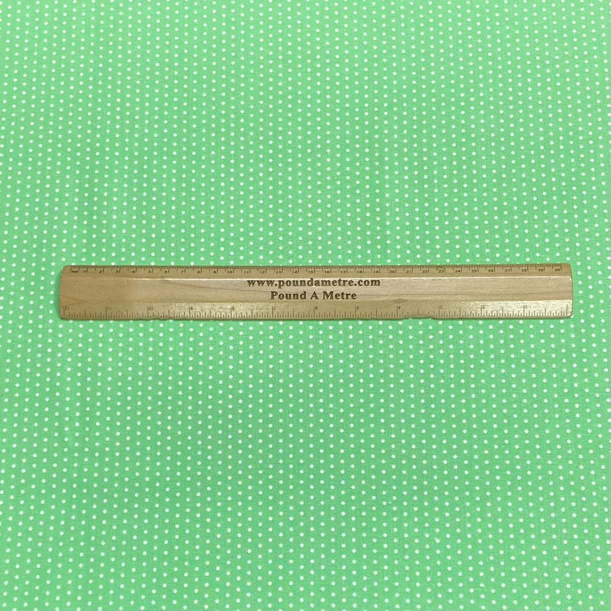 Pound A Metre Per Metre Per Metre Beautiful Digitally Printed 100% Cotton- 45" Wide (Green Polka)