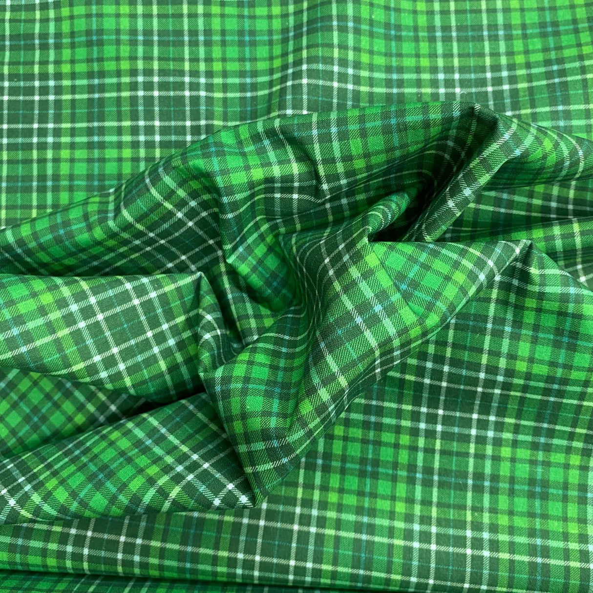 Pound A Metre Per Metre Per Metre Beautiful Digitally Printed 100% Cotton- 45" Wide (Irish) (Cotton-Deal)