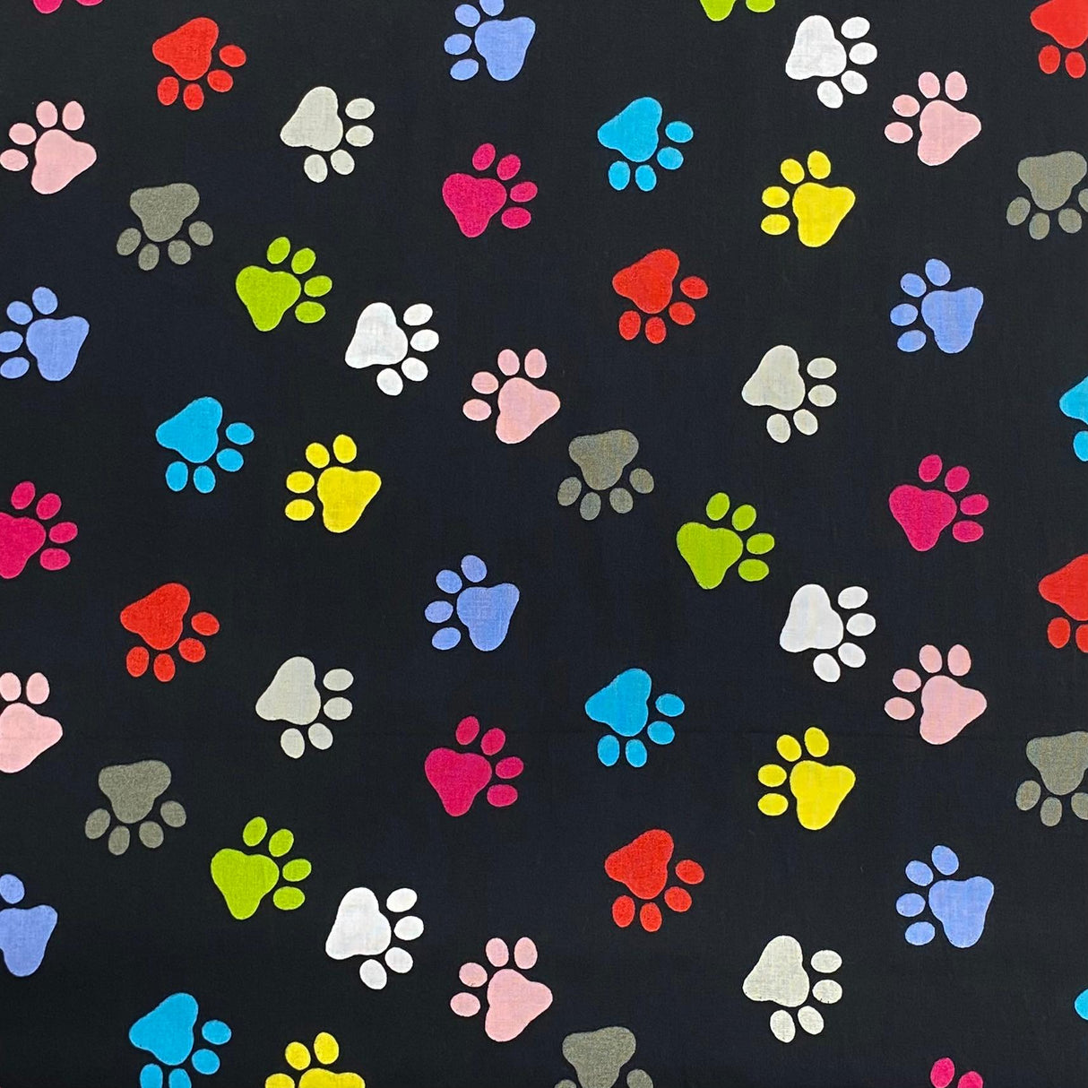 Pound A Metre Per Metre Per Metre Beautiful Digitally Printed 100% Cotton- 45" Wide (Paws)