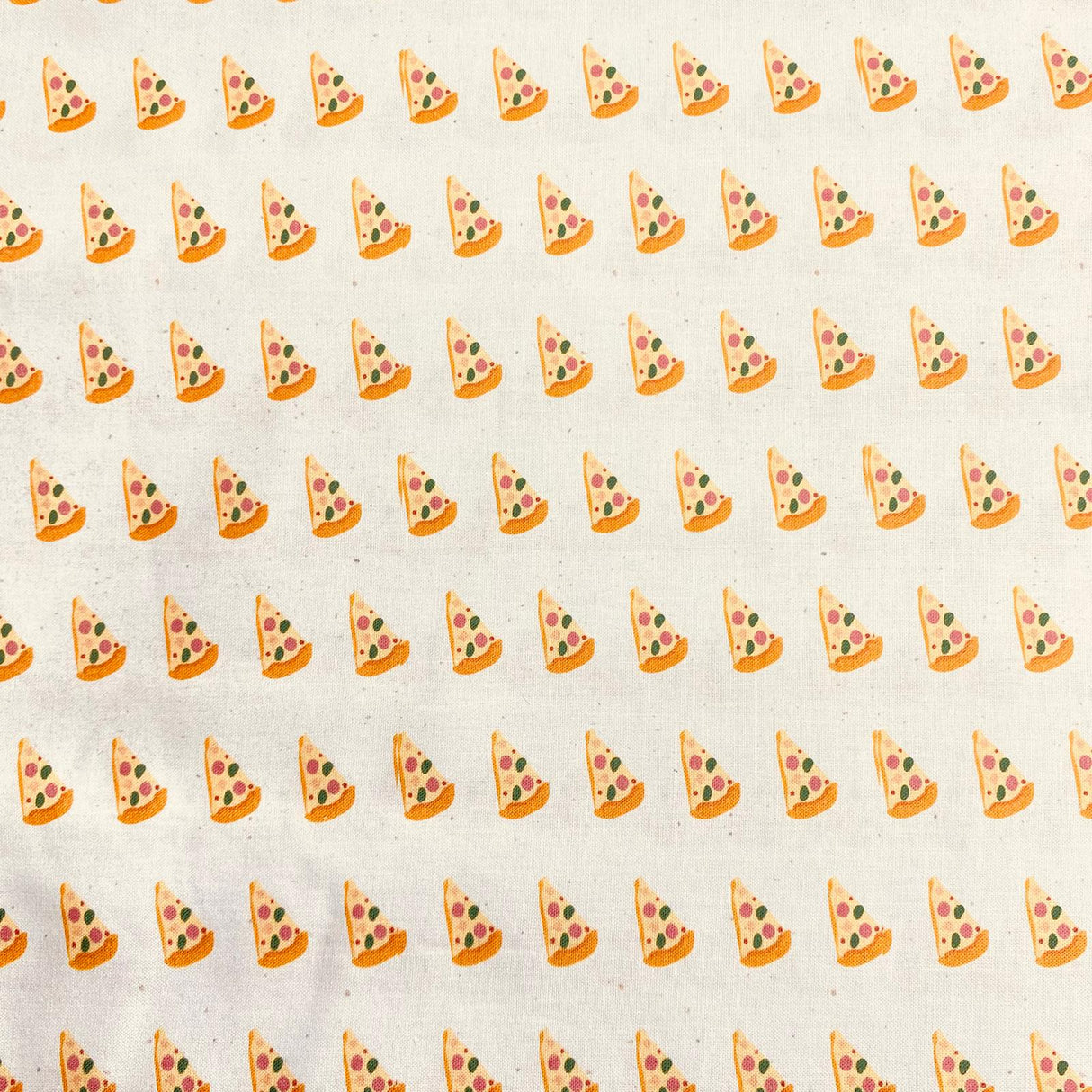 Pound A Metre Per Metre Per Metre Beautiful Digitally Printed 100% Cotton- 45" Wide (Pizza)