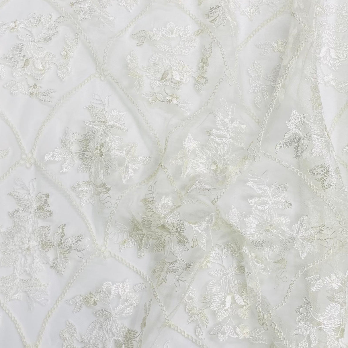 Pound A Metre Per Metre Bridal White Lace- 55'' Wide - (Lace 5)