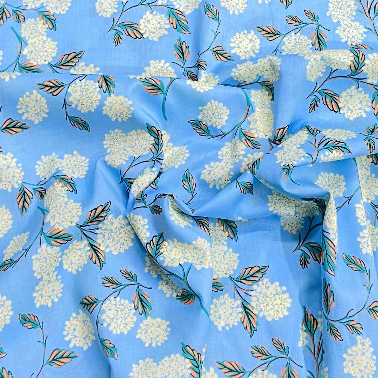 Pound A Metre Per Metre Per Metre Digitally Printed 100% Cotton- 45" Wide (Floral)