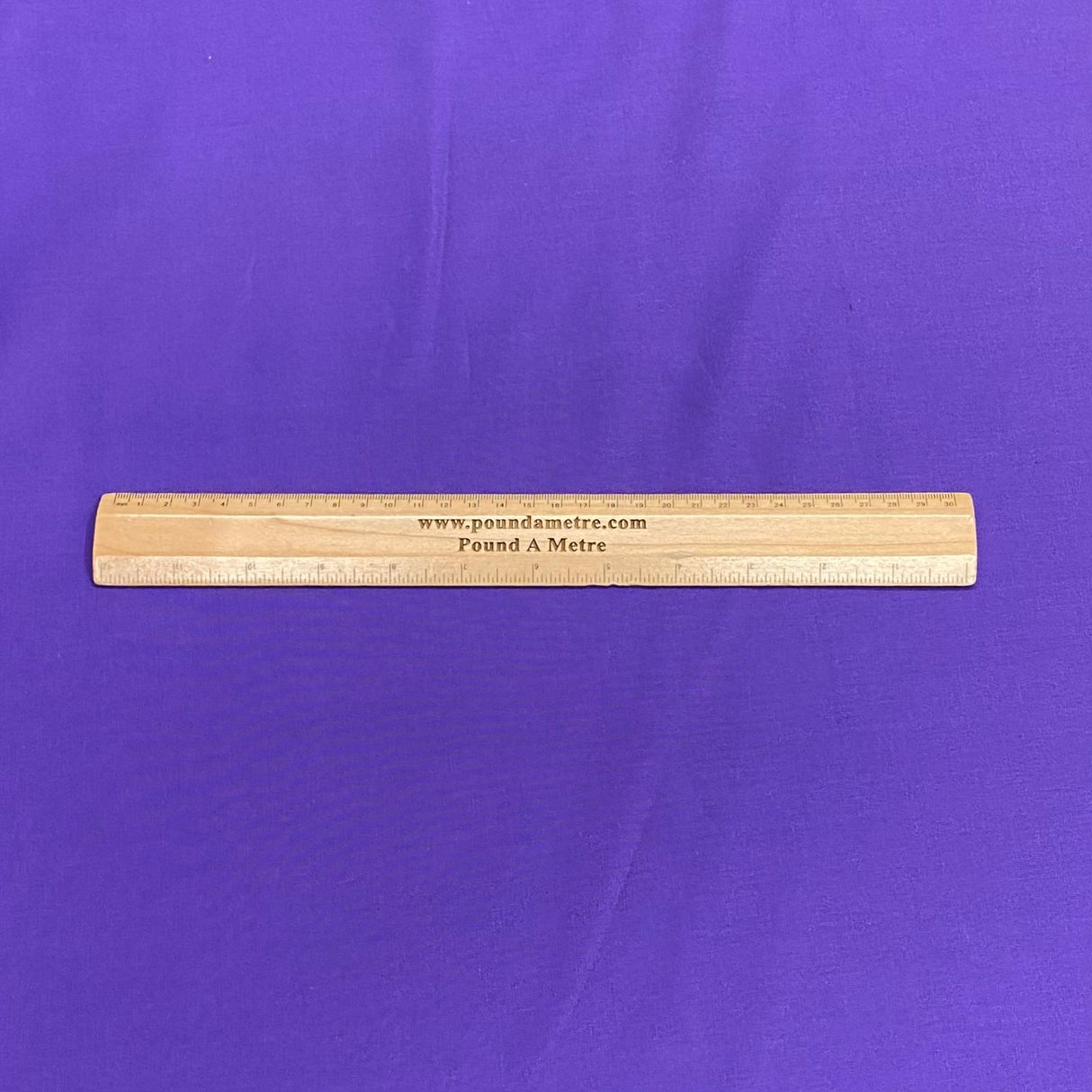 Pound A Metre Per Metre Linen Look 100% Cotton - 59'' Wide (Purple)