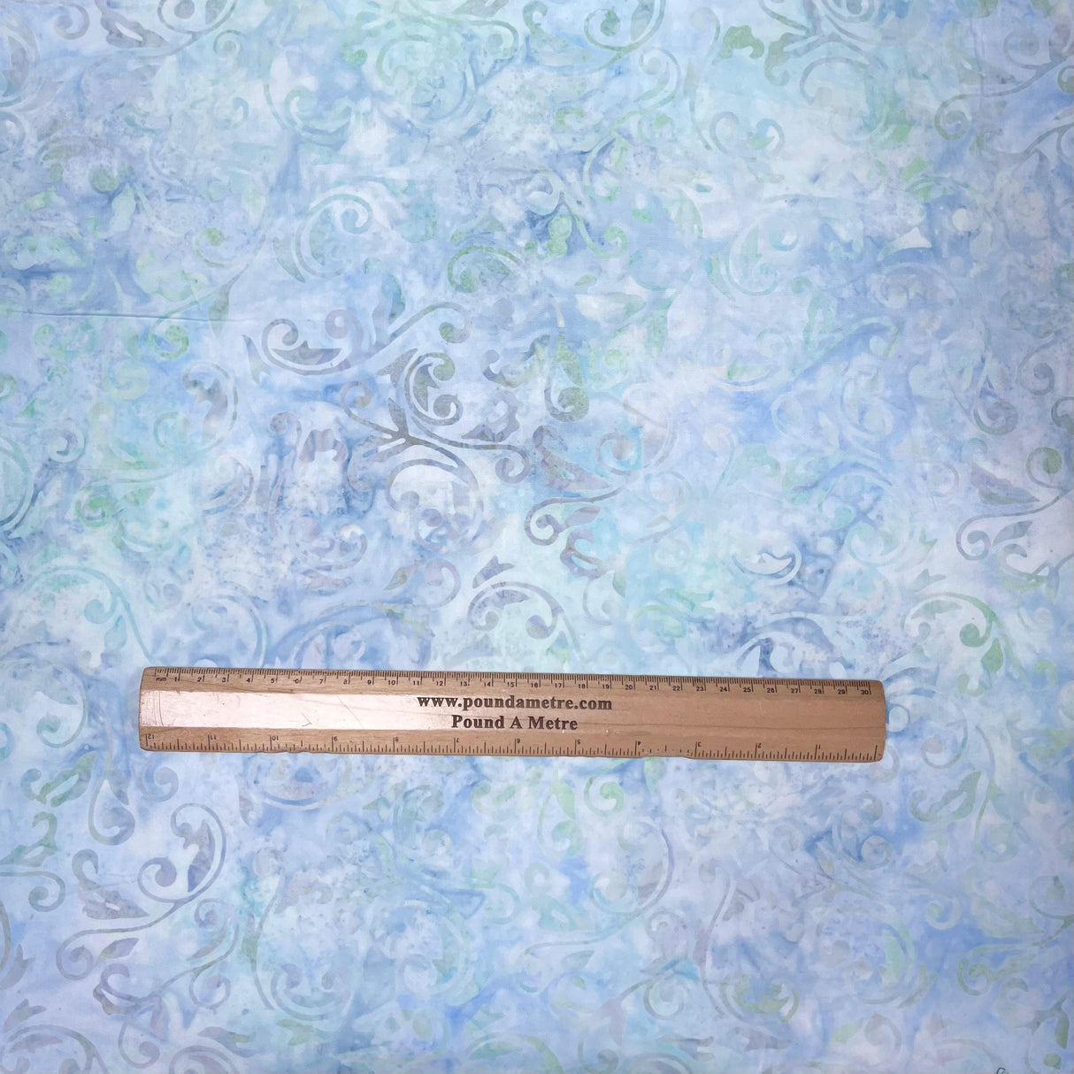 Pound A Metre Per Metre Luxurious Quality 100% Indian Cotton Batik - 45" Wide (Water)