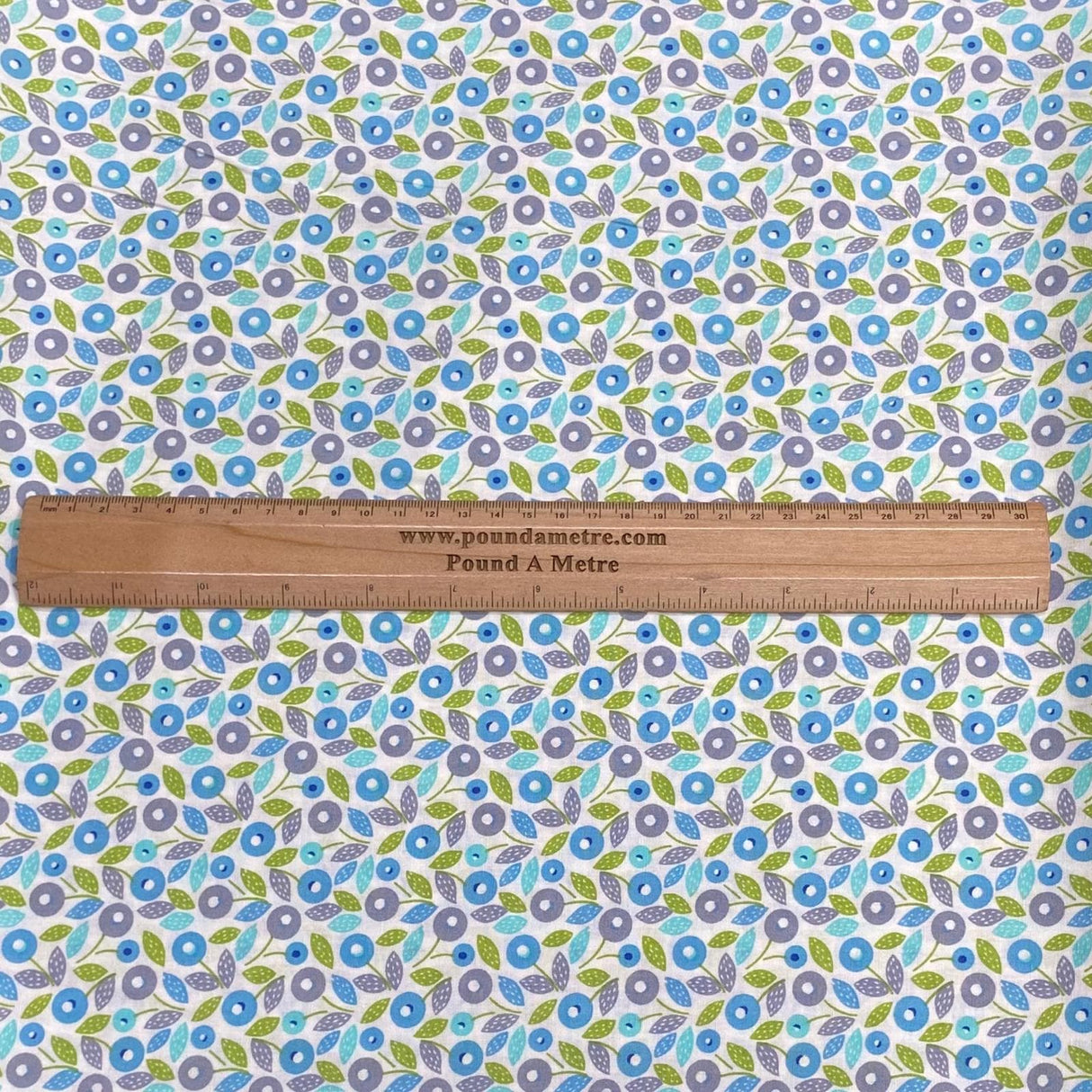 Pound A Metre Per Metre Per Metre Luxury Dressmaking 100% Digital Printed Cotton Lawn- 55" (Blues)