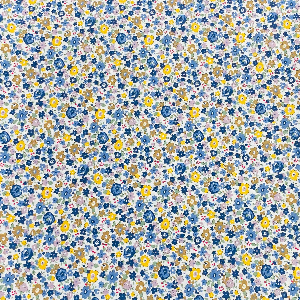 Pound A Metre Per Metre Per Metre Luxury Dressmaking 100% Digital Printed Cotton Lawn- 55" (Floral)