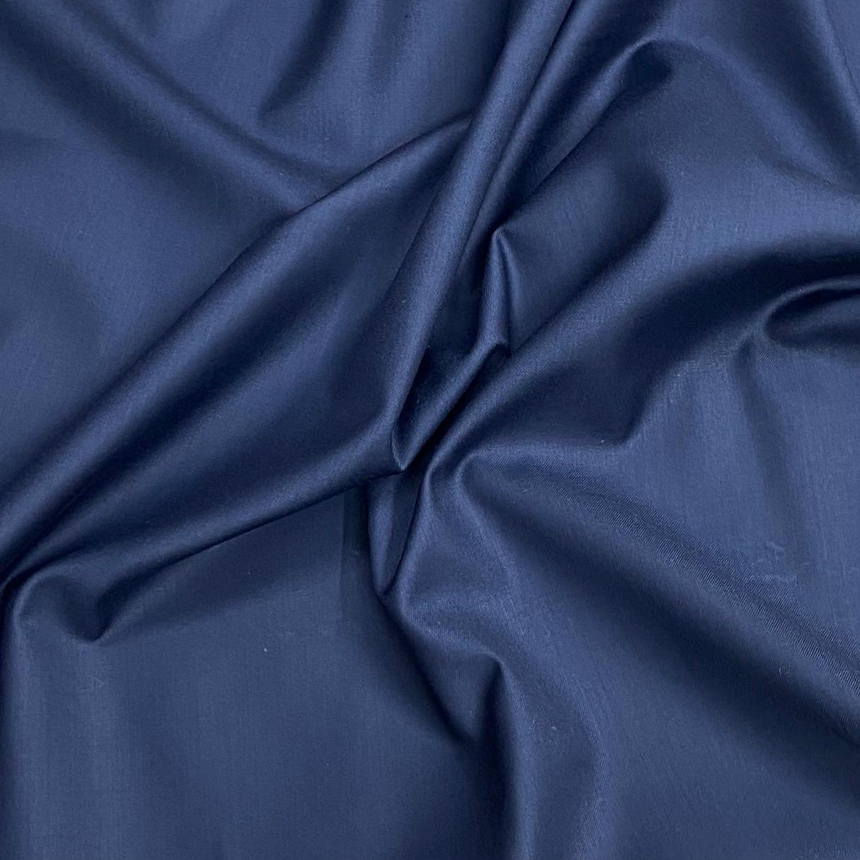 Pound A Metre Per Metre Made For England Rayon Suiting 58" Wide - (Navy)
