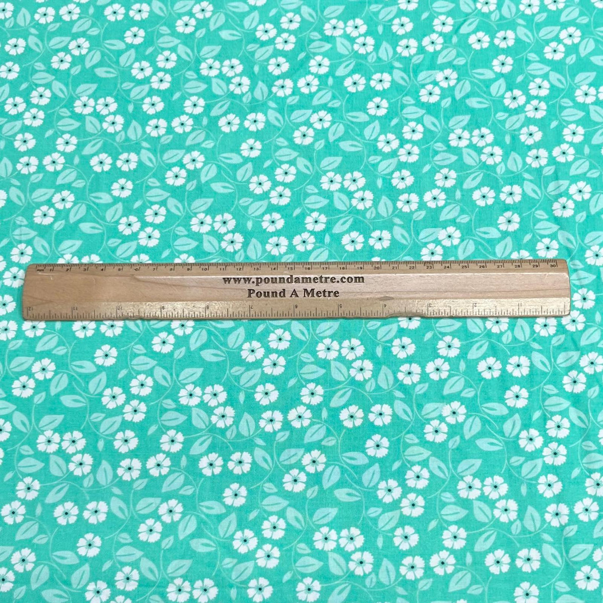 Pound A Metre Per Metre Premium Digital Cotton 45'' Wide (Turquoise Floral)