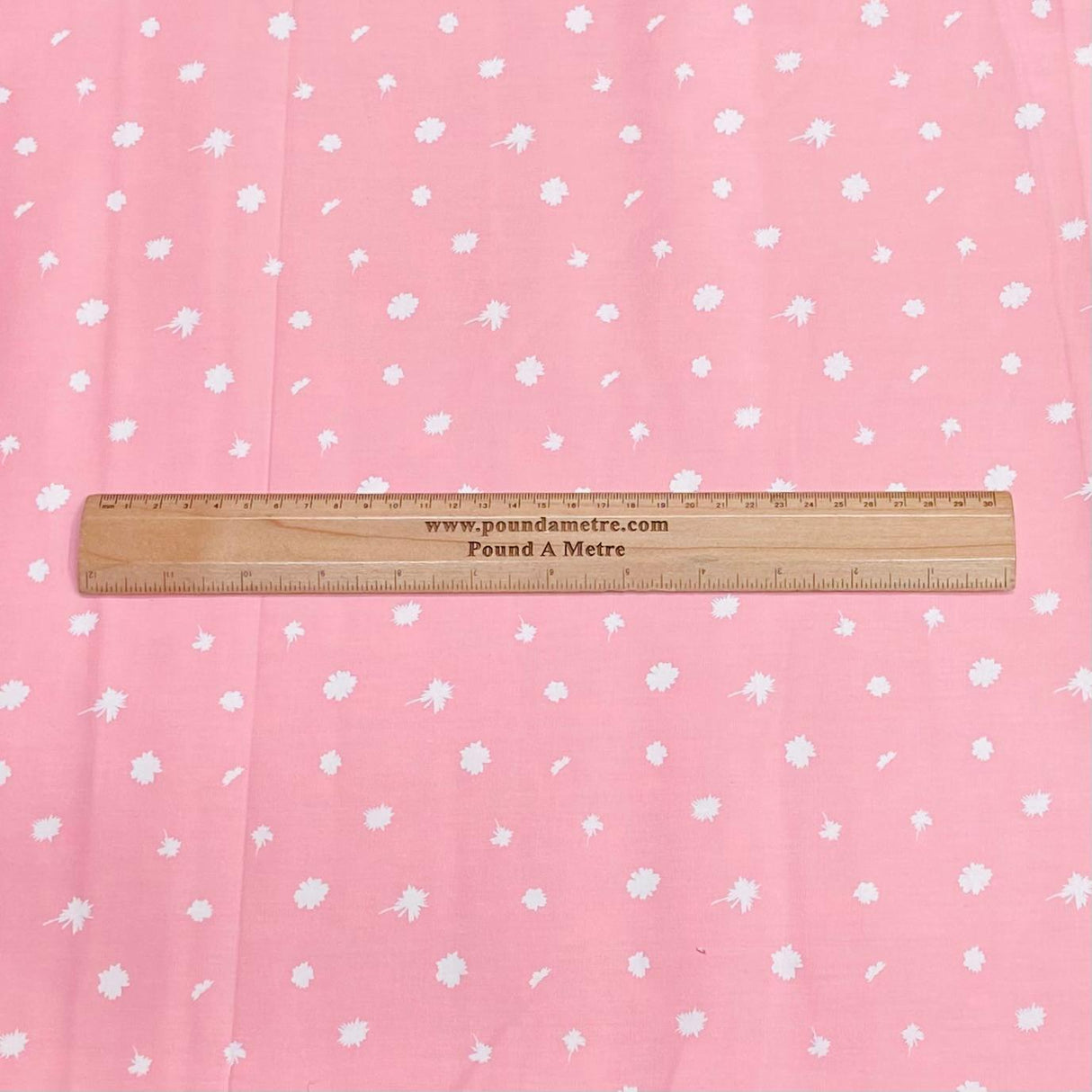 Pound A Metre Per Metre Per Metre Premium Quality Floral Drill 58" (Pink)