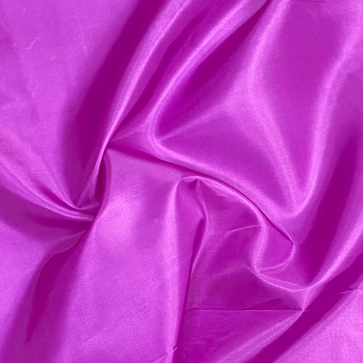 Pound A Metre Per Metre Per Metre Profession Quality Acetate Lining 60" Wide (Grape)