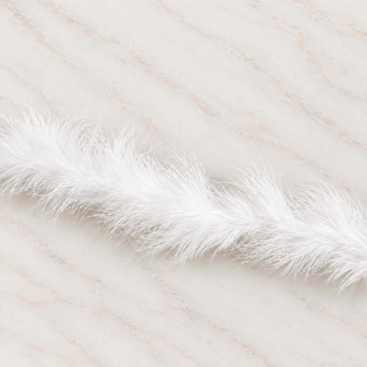 Pound A Metre Per Metre White Feather Trim – (Snow)