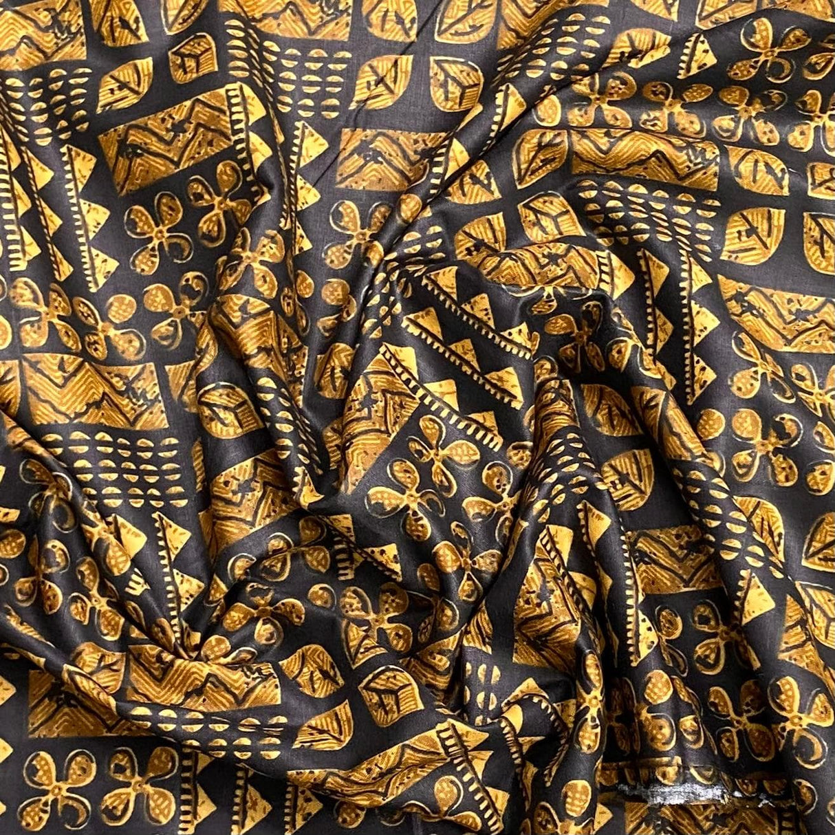 Pound A Metre 2.9 Metres Luxury Printed Cotton – 36" Wide- (Brown & Yellow)