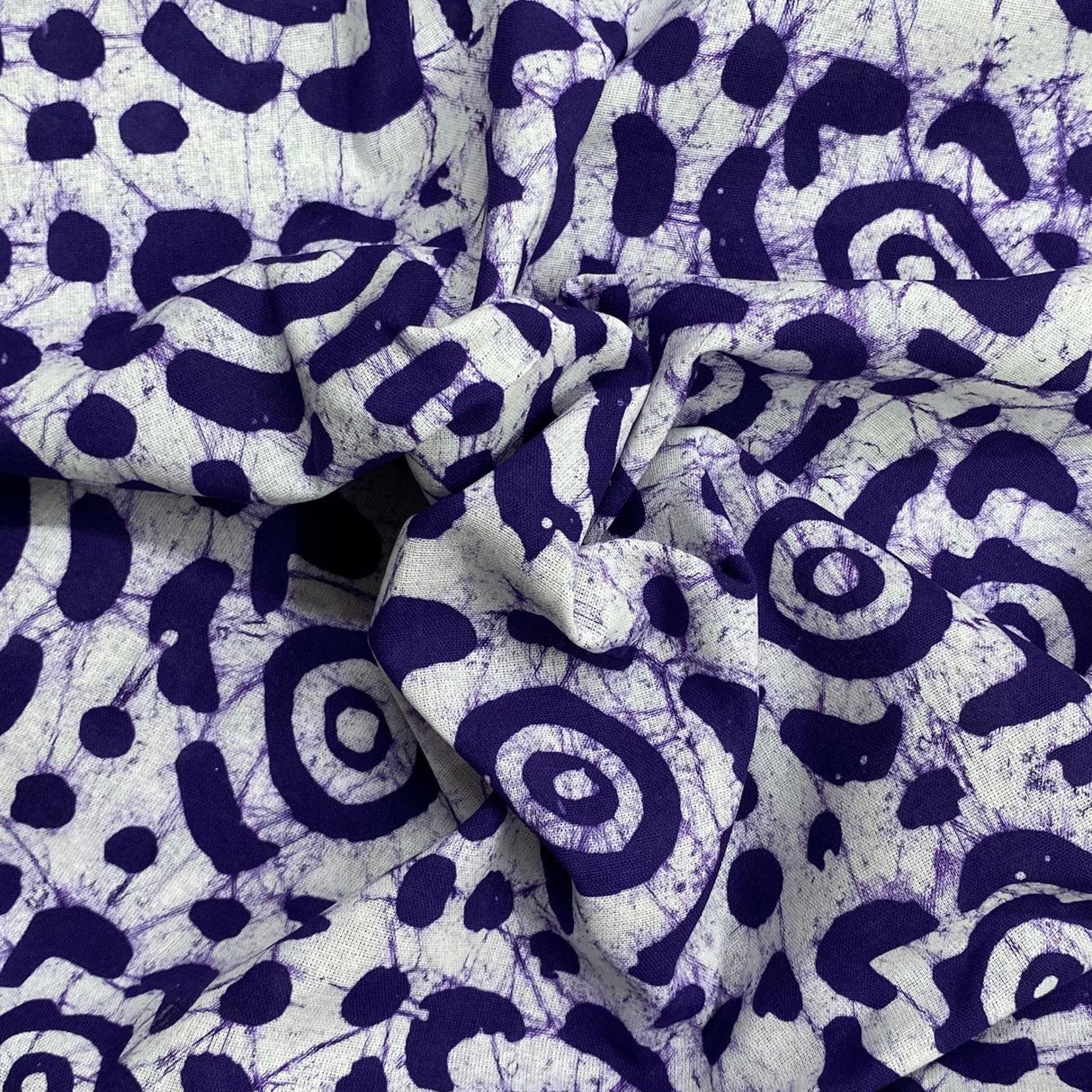 Pound A Metre 2.9 Metres 2.9 Metres Premium Quality 100% Cotton Batik - 45" Wide -  (Design 12, Col 4)