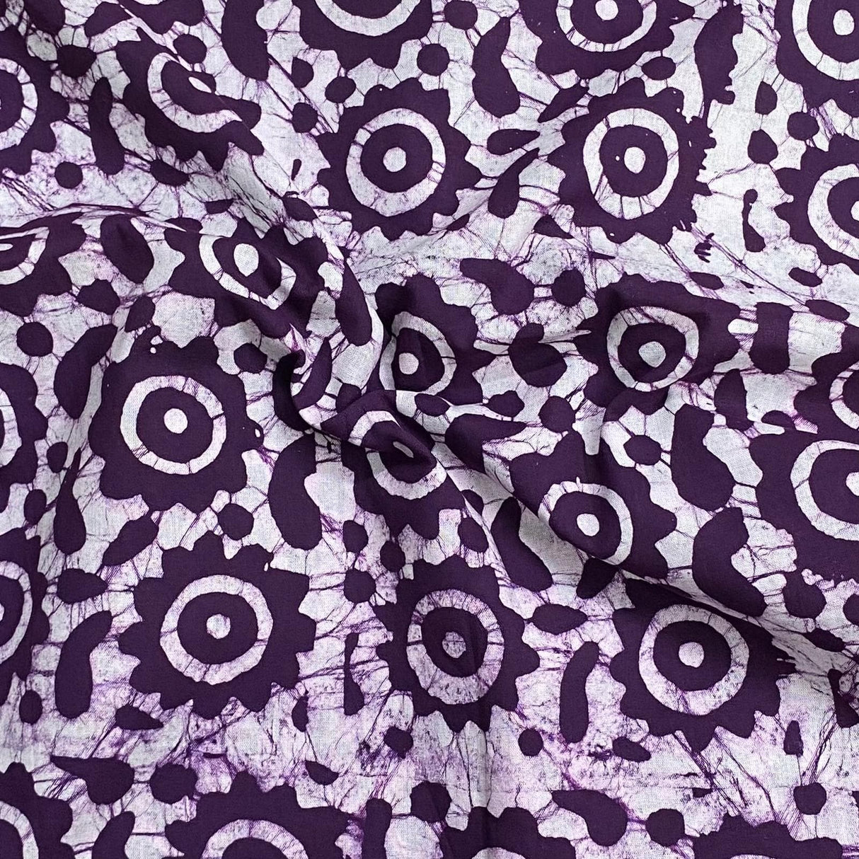 Pound A Metre 2.9 Metres 2.9 Metres Premium Quality 100% Cotton Batik - 45" Wide -  (Design 5, Col 2)