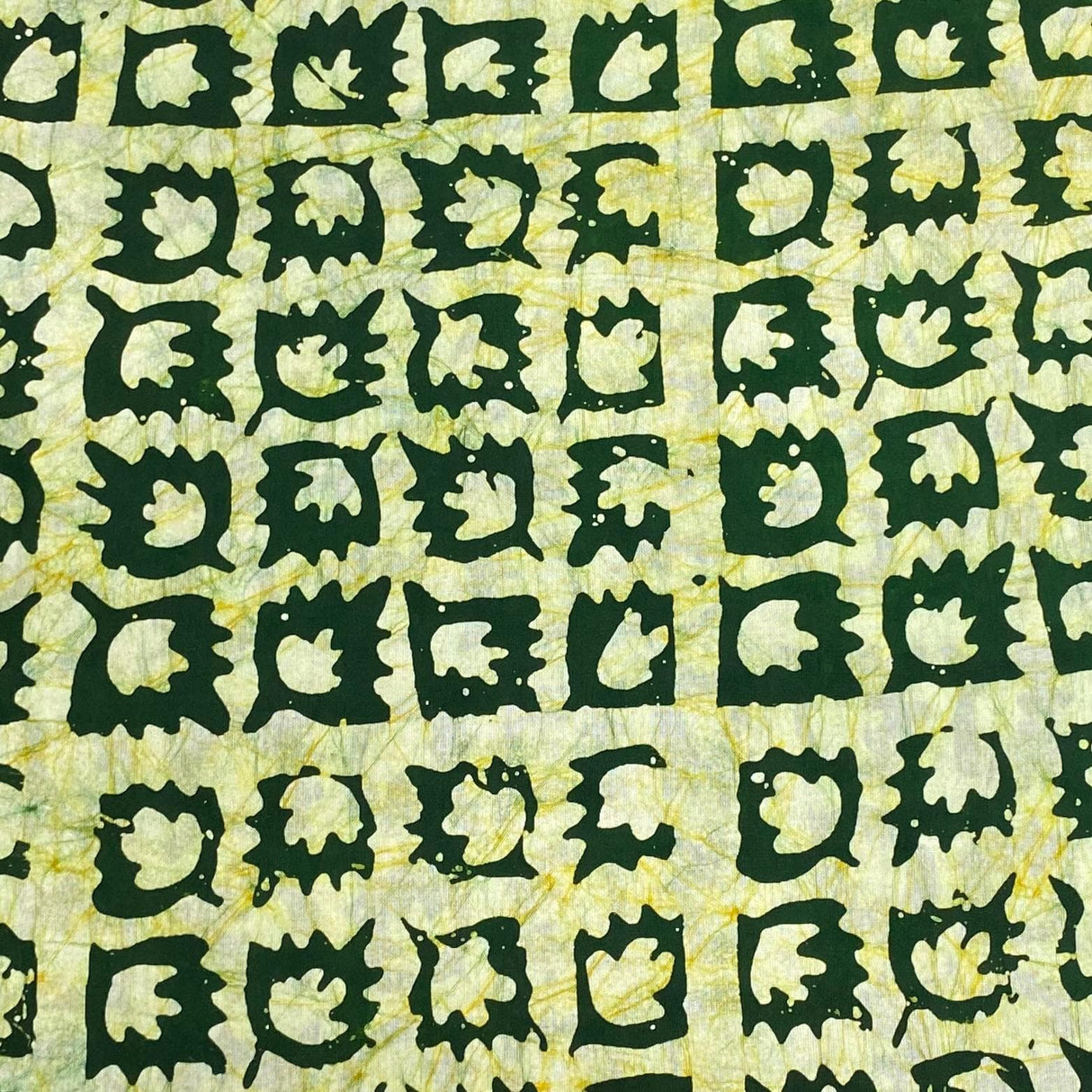 Pound A Metre 2.9 Metres 2.9 Metres Premium Quality 100% Cotton Batik - 45" Wide -  (Design 6, Col 1)