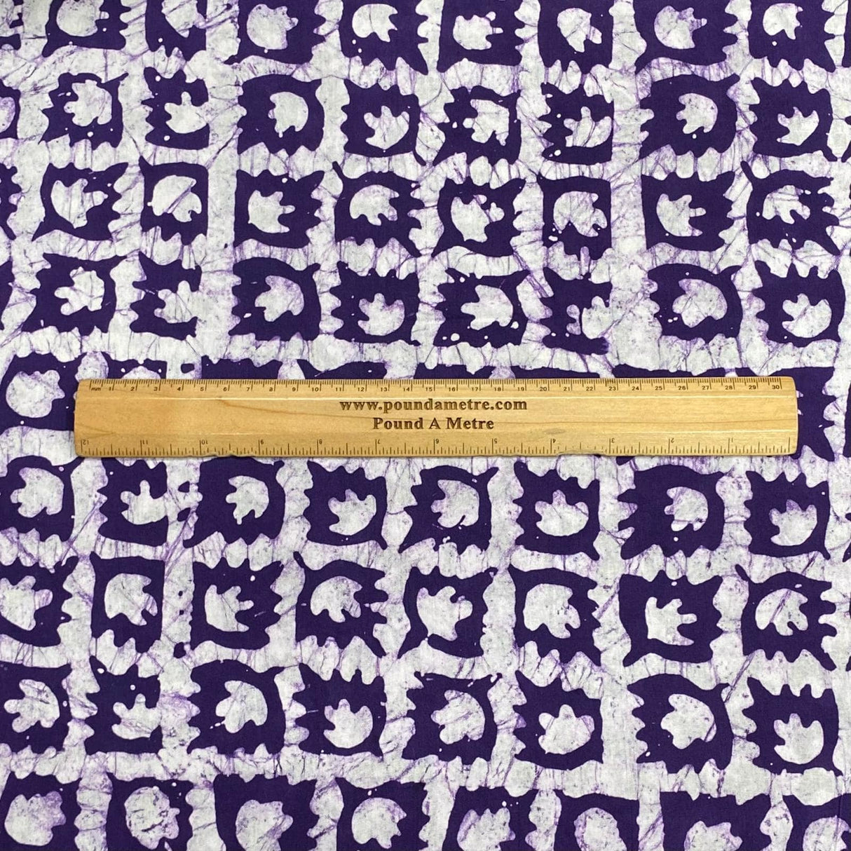 Pound A Metre 2.9 Metres 2.9 Metres Premium Quality 100% Cotton Batik - 45" Wide -  (Design 6, Col 4)