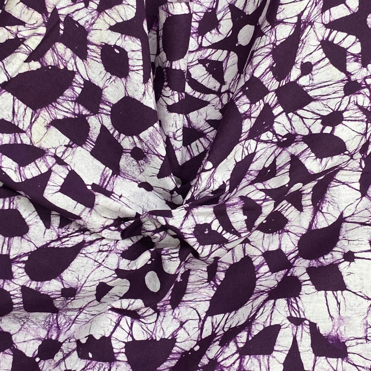 Pound A Metre 2.9 Metres 2.9 Metres Premium Quality 100% Cotton Batik - 45" Wide -  (Design 9, Col 3)