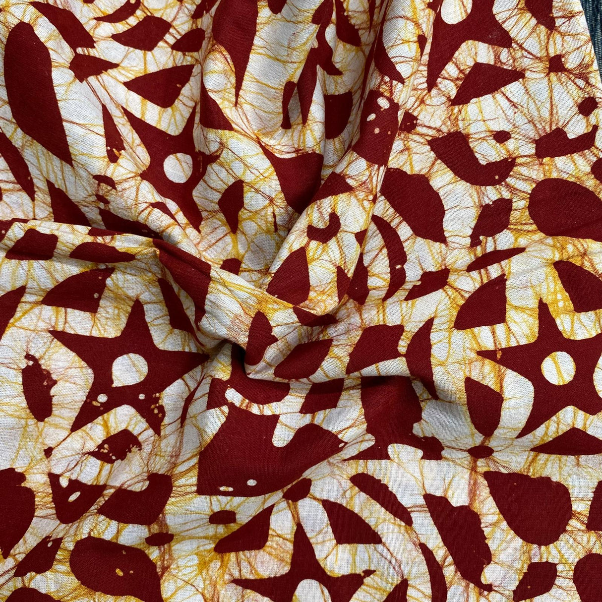 Pound A Metre 2.9 Metres 2.9 Metres Premium Quality 100% Cotton Batik - 45" Wide -  (Design 9, Col 4)