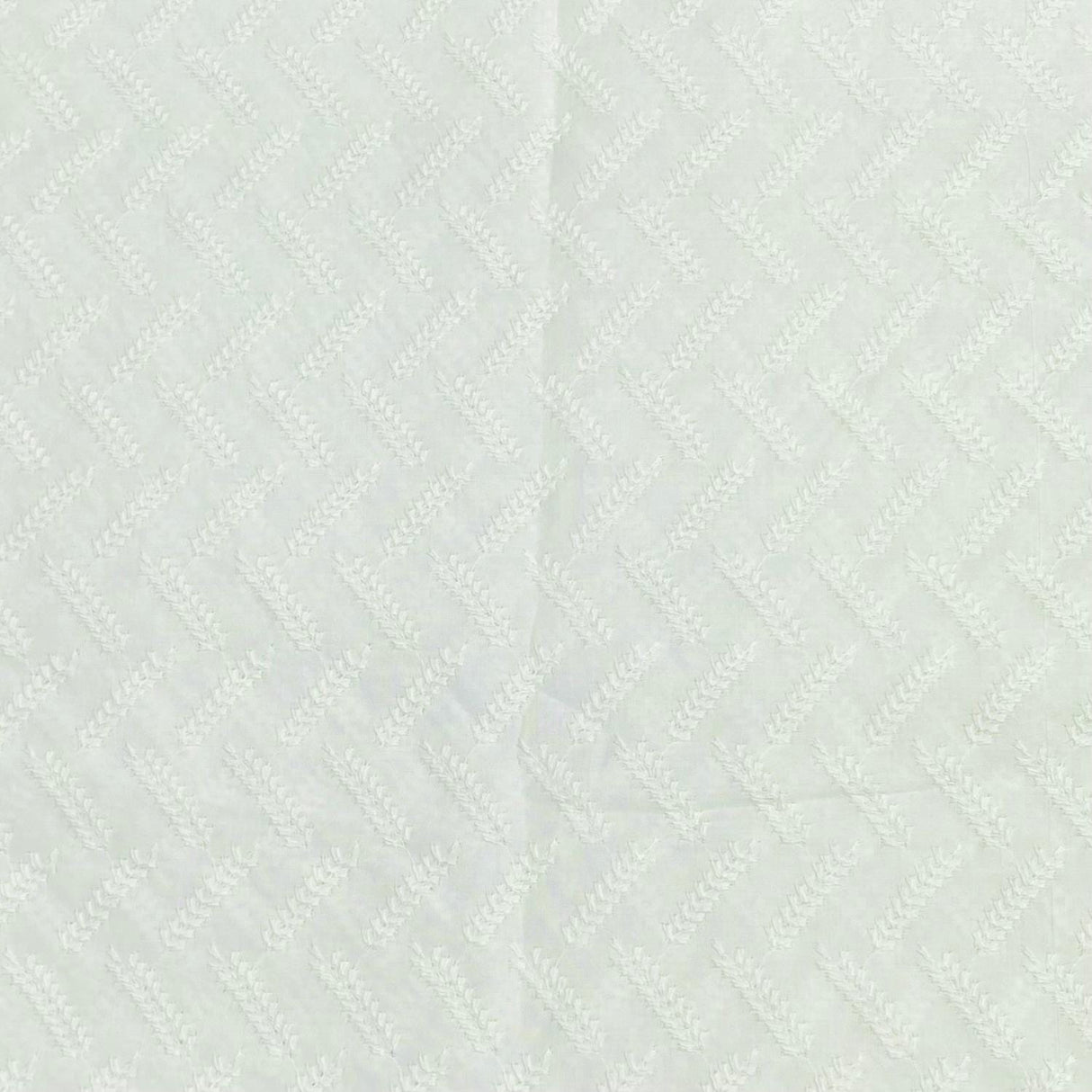 Pound A Metre 3 Metre 3 Metre Broderie Anglaise Cotton - 45" Wide (Ivory)