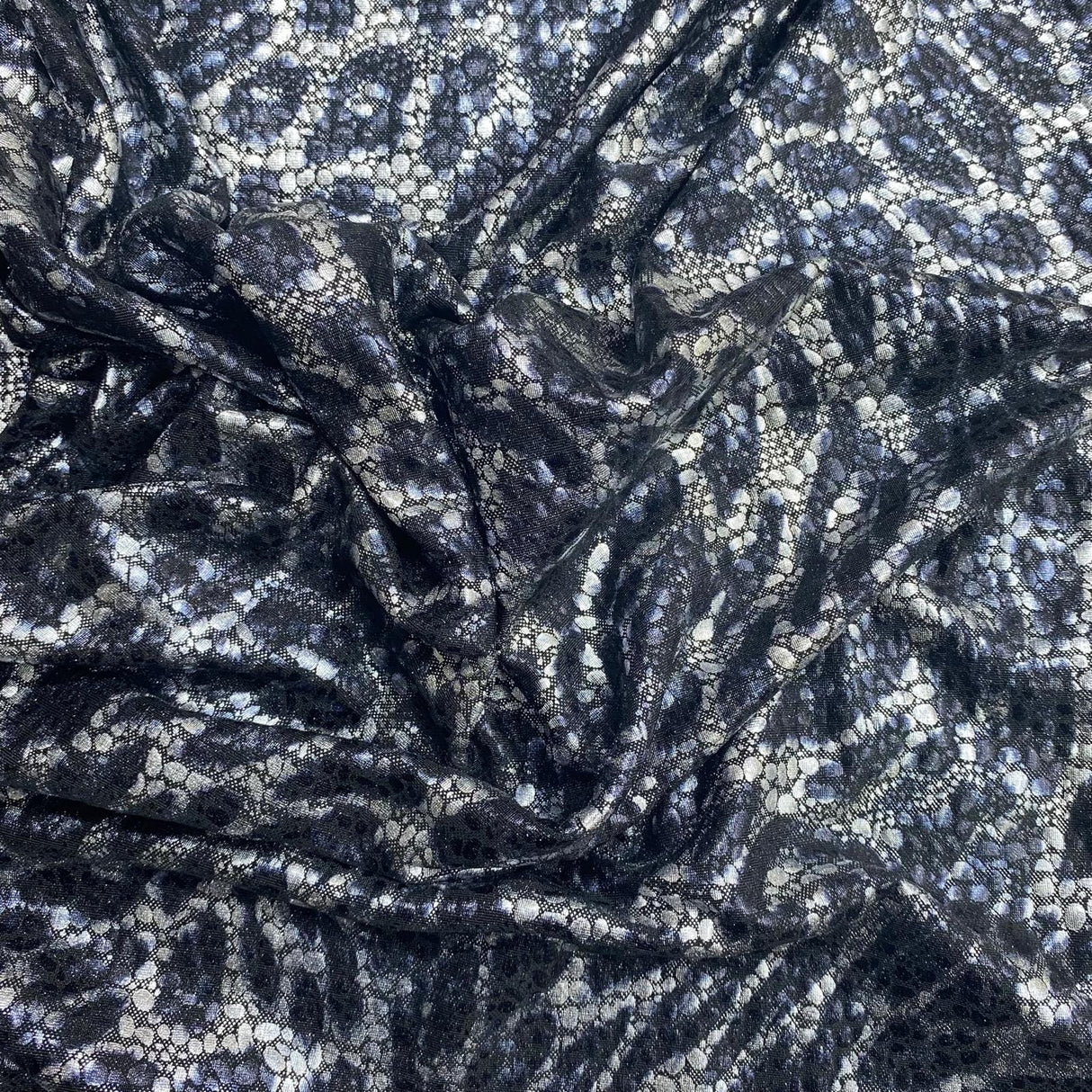 Pound A Metre 3 Metre Luxurious Metallic Snake Jersey - 55"-  (Silver)