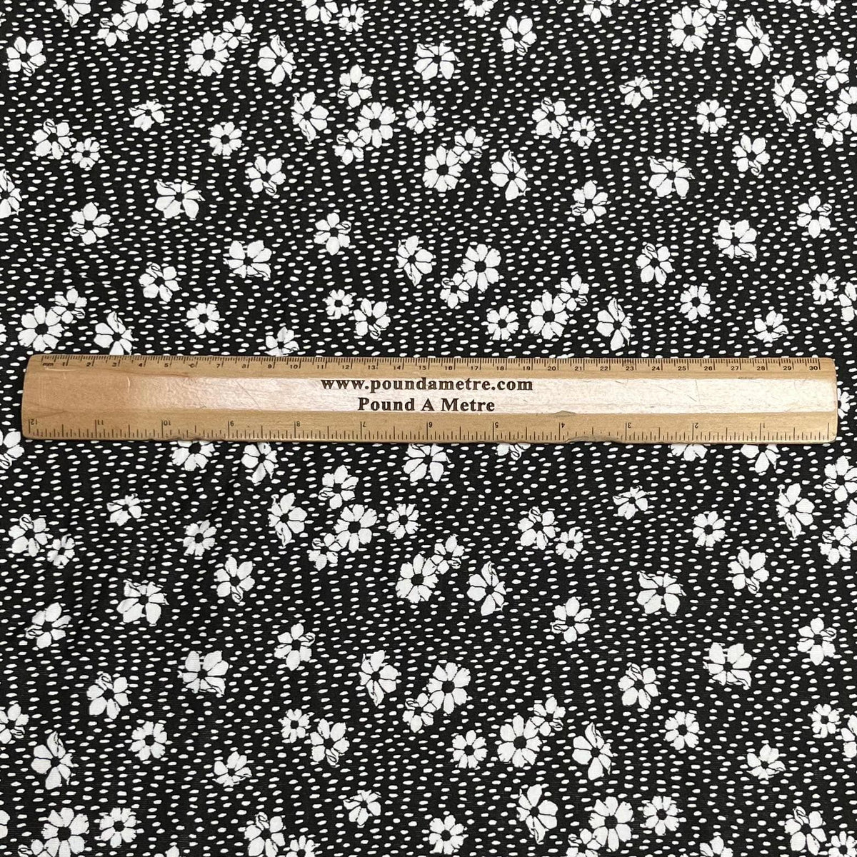 Pound A Metre 3 Metre Luxurious Soft Printed Viscose Jersey - 55"-  (Daisy)