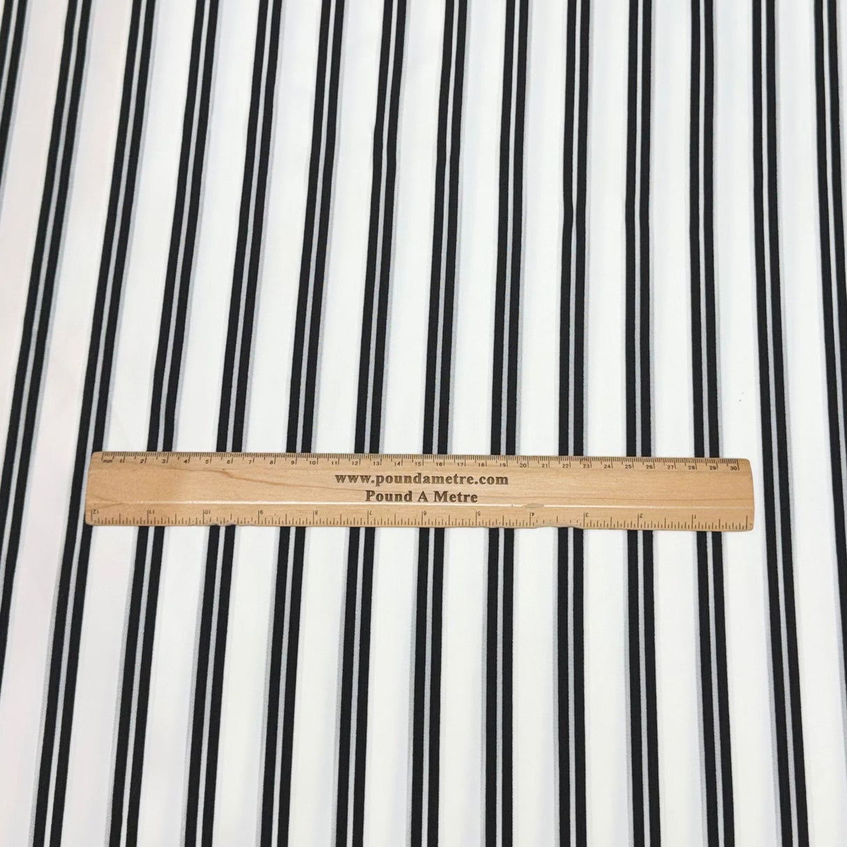 Pound A Metre 3 Metres 3 Metre Luxurious Soft Ribbed Jersey - 55"- (White & Black)