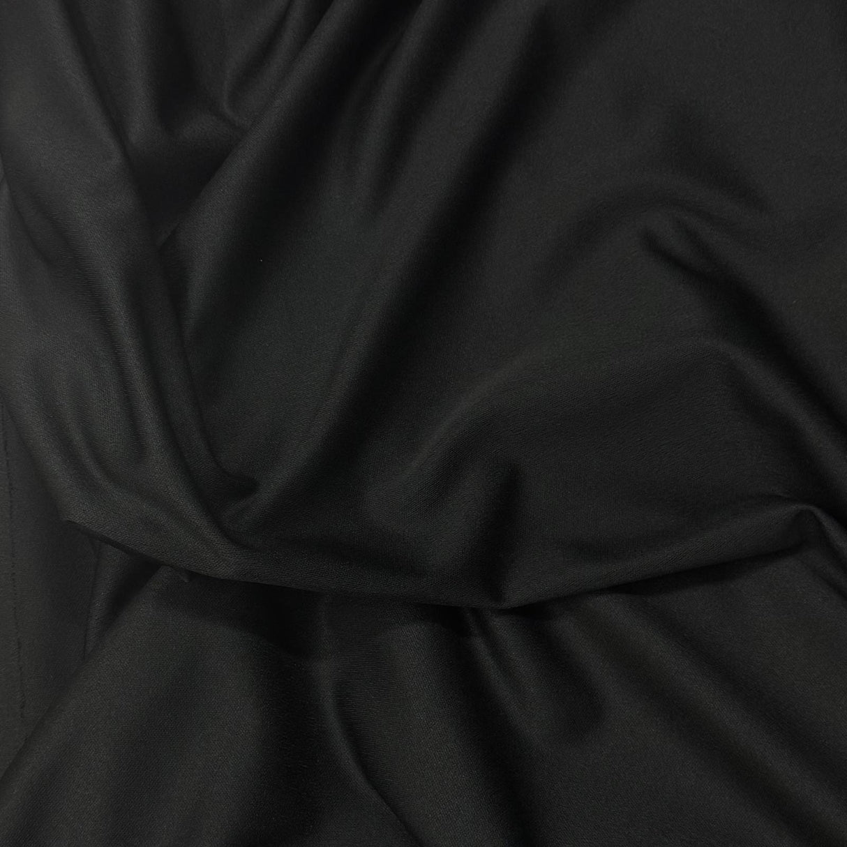 Pound A Metre 3 Metres 3 Metre Luxurious Soft Viscose Jersey - 55"-  (Black) (WOWZA)