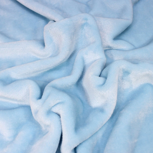 Pound A Metre 3 Metre 3 Metre Ultra Soft Cuddle Fleece 60” Wide (Sky)