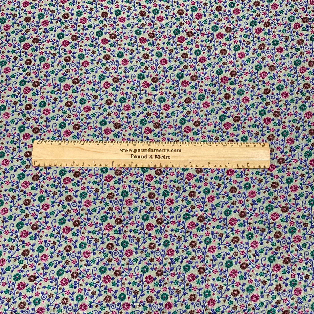 Pound A Metre 3 Metres 3 Metres Alpine Cashmere Effect Fabric- 45" Wide (Grey Floral)