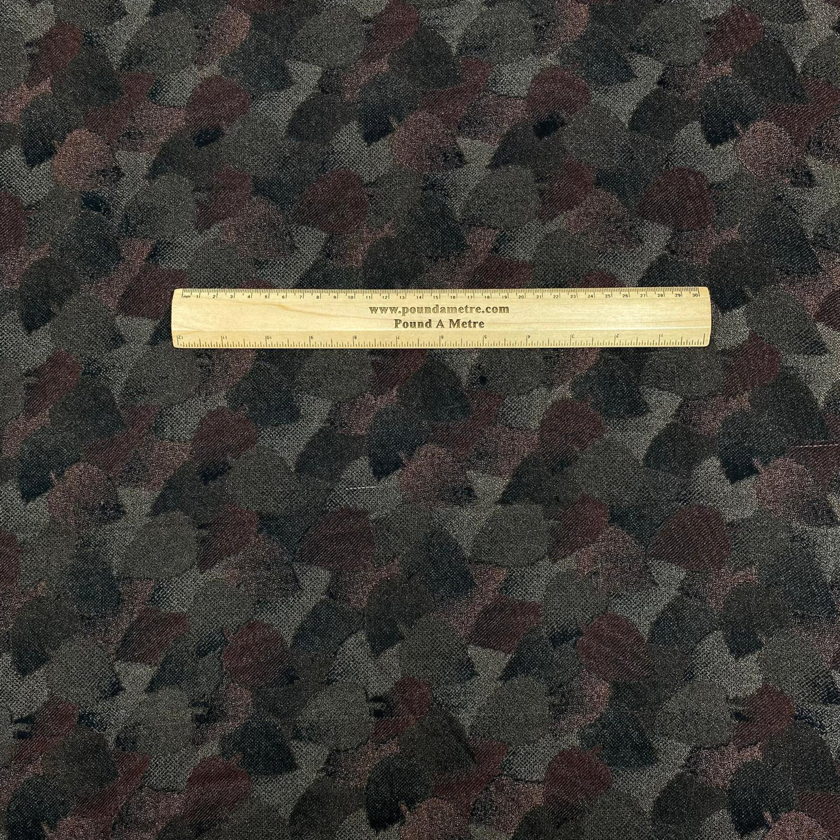 Pound A Metre 3 Metres 3 Metres Cashmere Effect Fabric- 45" Wide (Leaf Red)