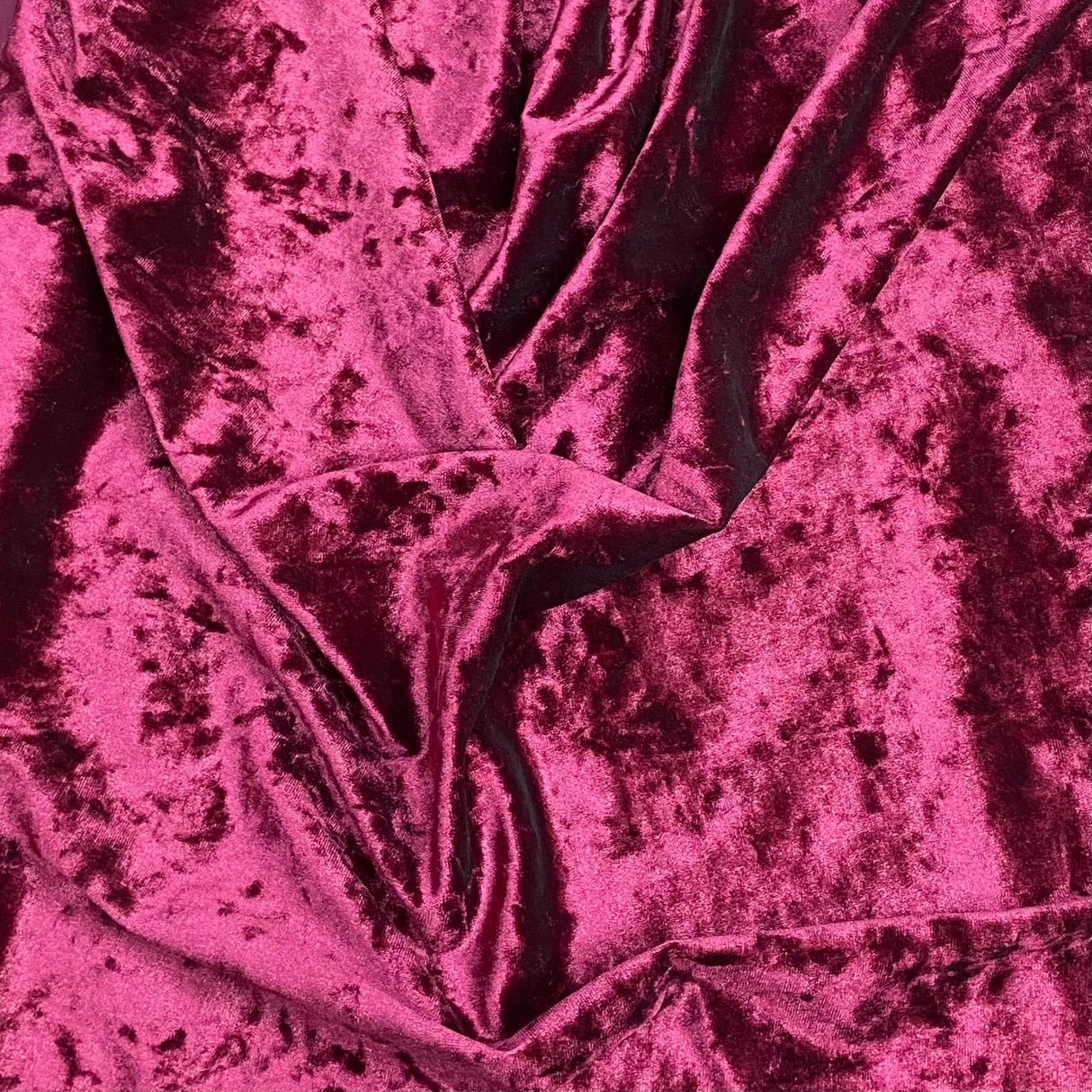 Pound A Metre 3 Metres 3 Metres Crushed Soft Velvet 55" Wide (Wine)