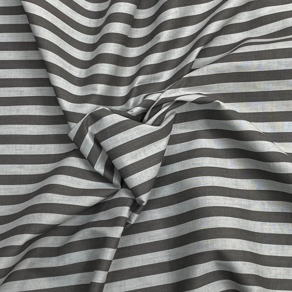 Pound A Metre 3 Metre 3 Metres Dressmaking Poly-Cotton - 45" wide (Black Grey)