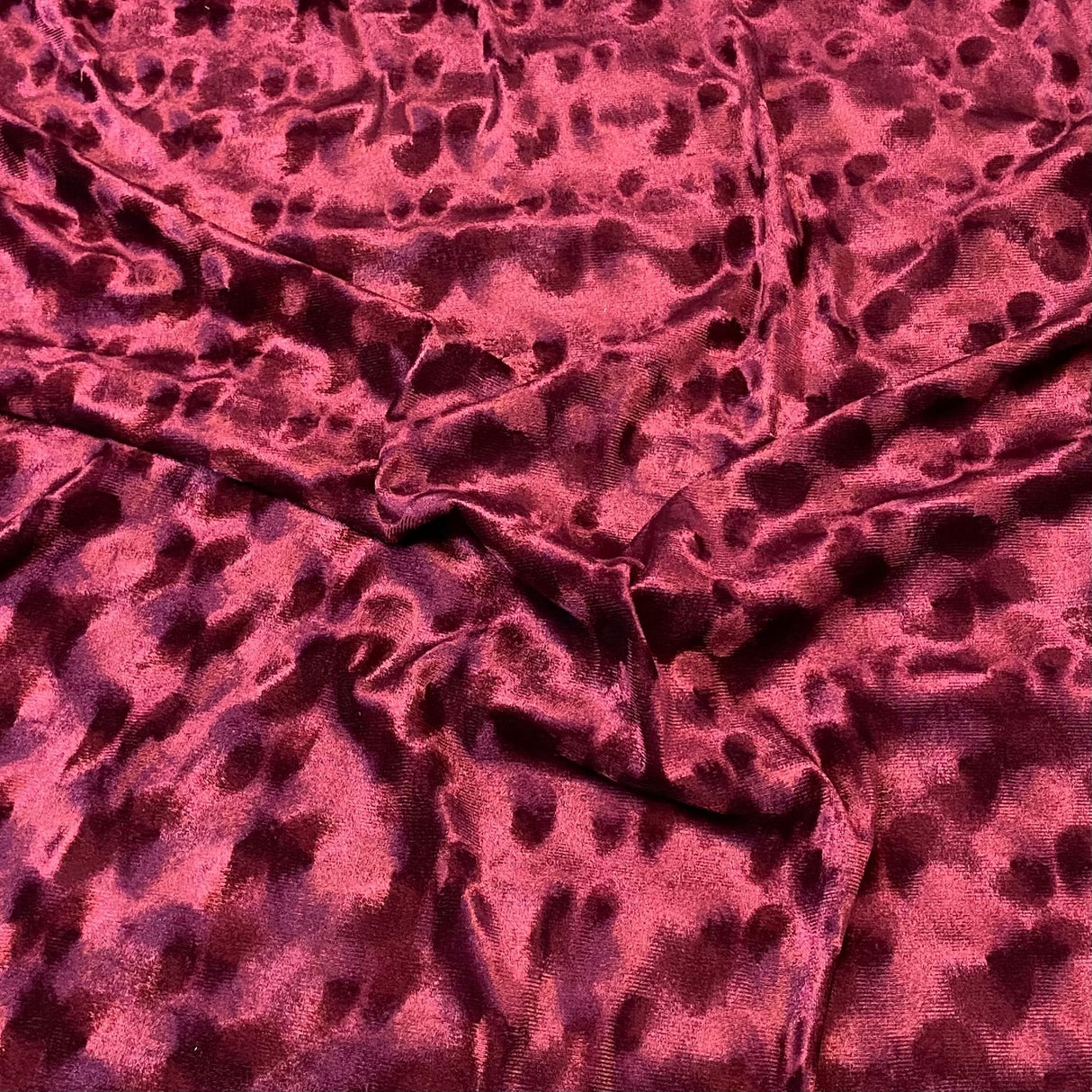 Pound A Metre 3 Metres 3 Metres Embossed Soft Velvet 55" Wide (Burgundy)