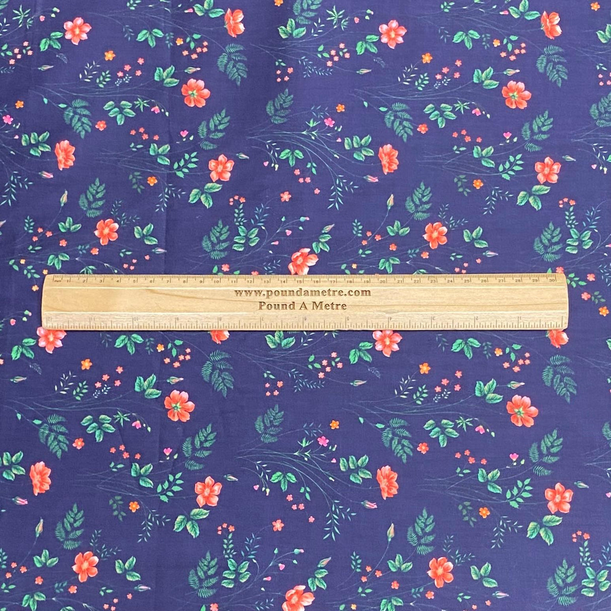 Pound A Metre Per 3 Metres 3 Metres Luxury Cotton Sateen - 45" Wide (Navy)