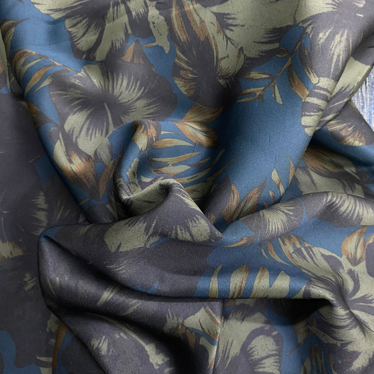 Pound A Metre 3 Metres 3 Metres Luxury Soft Ponte Scuba - 55" Wide (Forrest) (EOL)