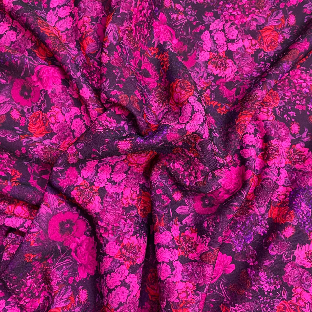 Pound A Metre 3 Metres 3 Metres Luxury Soft Ponte Scuba - 55" Wide (Garden) (EOL)