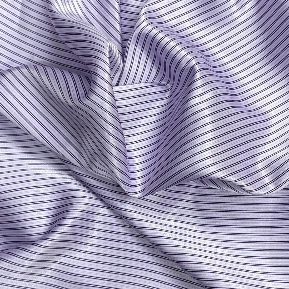 Pound A Metre 3 Metres 3 Metres Medium Weight Satin Finish Suiting 55" Wide - (High Street 22)