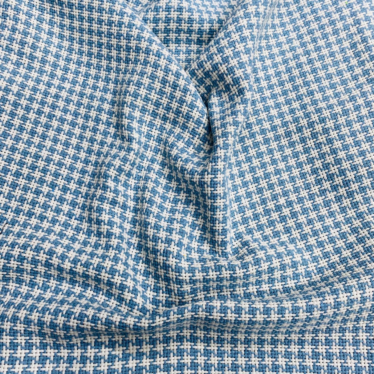 Pound A Metre 3 Metres 3 Metres Premium Wool Rich Fabric 55" Wide (Blue & White)