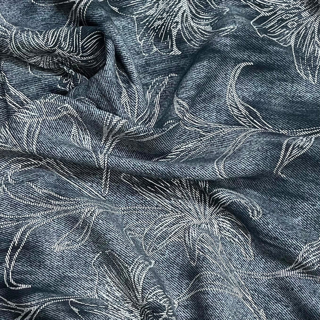 Pound A Metre 3 Metres Printed Dressmaking Viscose Fabric – 55" Wide (Cloudy)