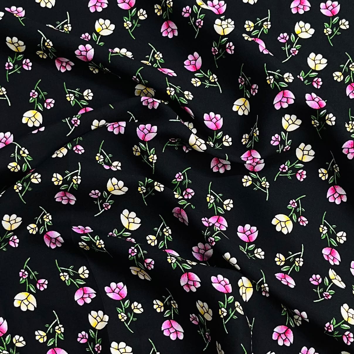 Pound A Metre 3 Metres Printed Dressmaking Viscose Fabric – 55" Wide (Floral)