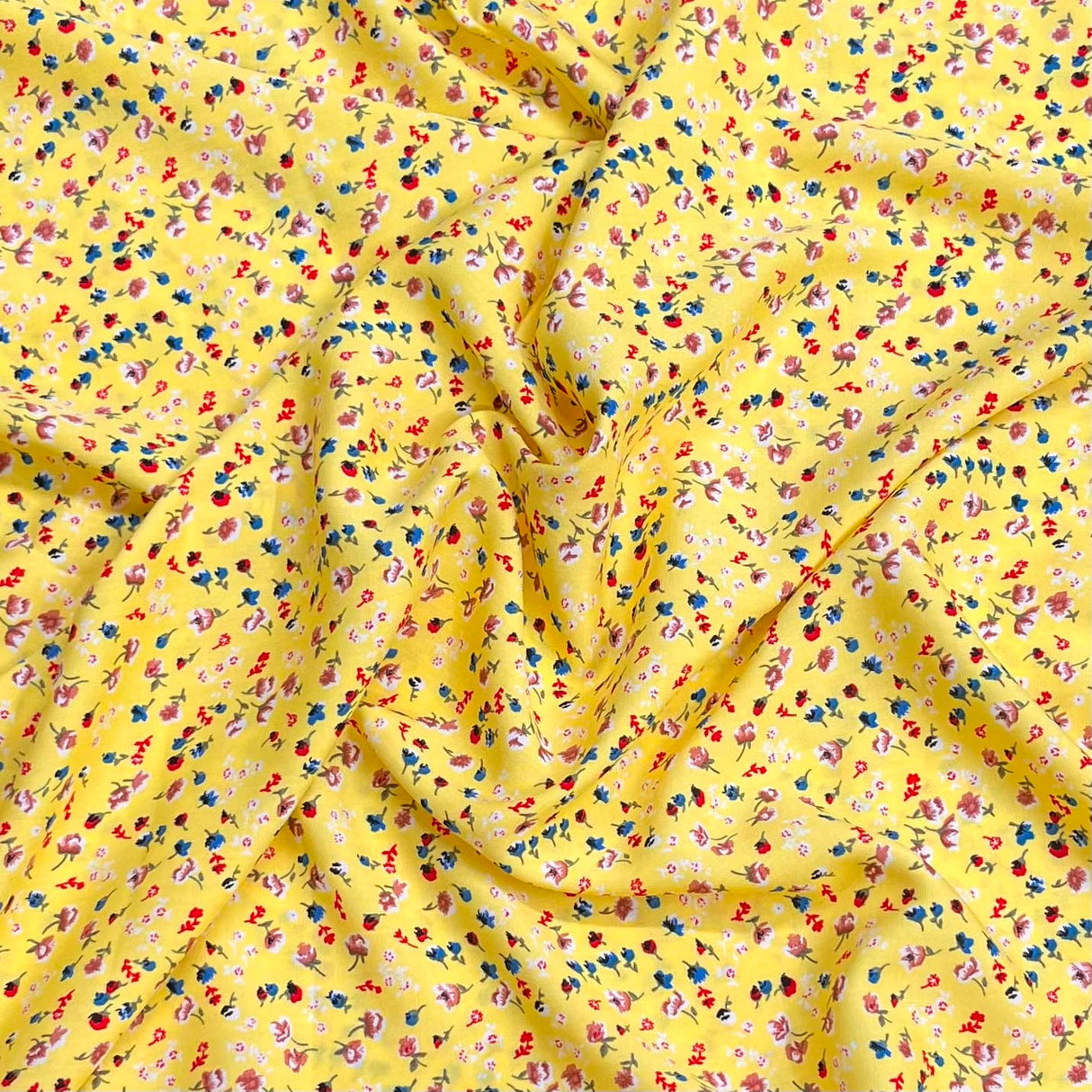 Pound A Metre 3 Metres Printed Dressmaking Viscose Fabric – 55" Wide (Lemon)