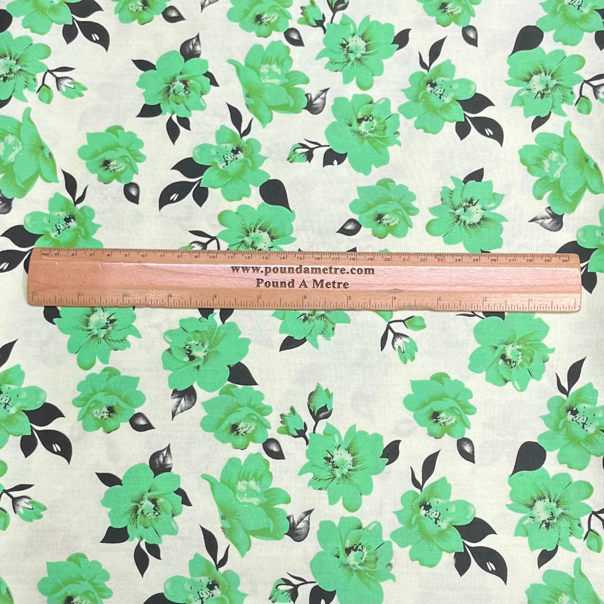 Pound A Metre 3 Metres Printed Dressmaking Viscose Fabric – 55" Wide (Light Green)