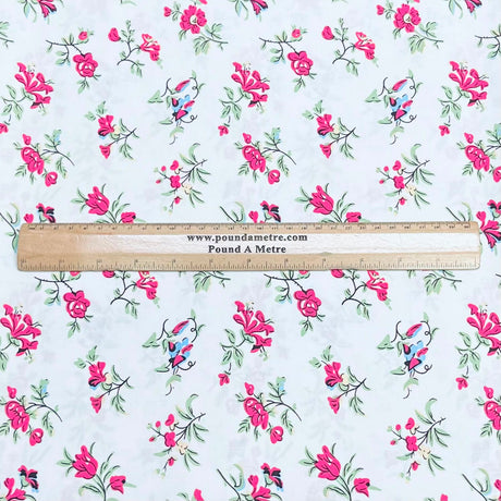 Pound A Metre 3 Metres Printed Dressmaking Viscose Fabric – 55" Wide (Summer)