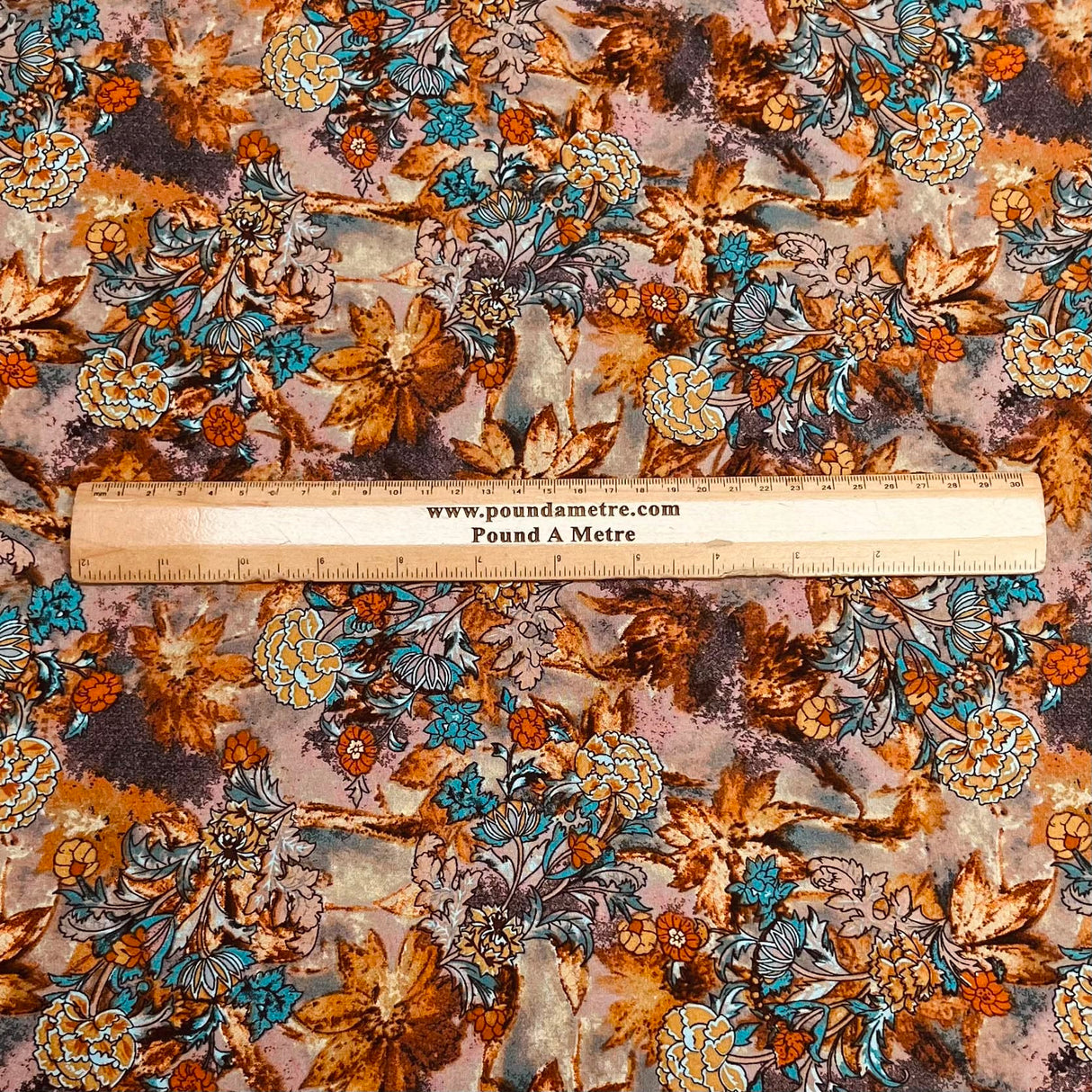 Pound A Metre 3 Metres Printed Dressmaking Viscose Fabric – 55" Wide (Vintage)